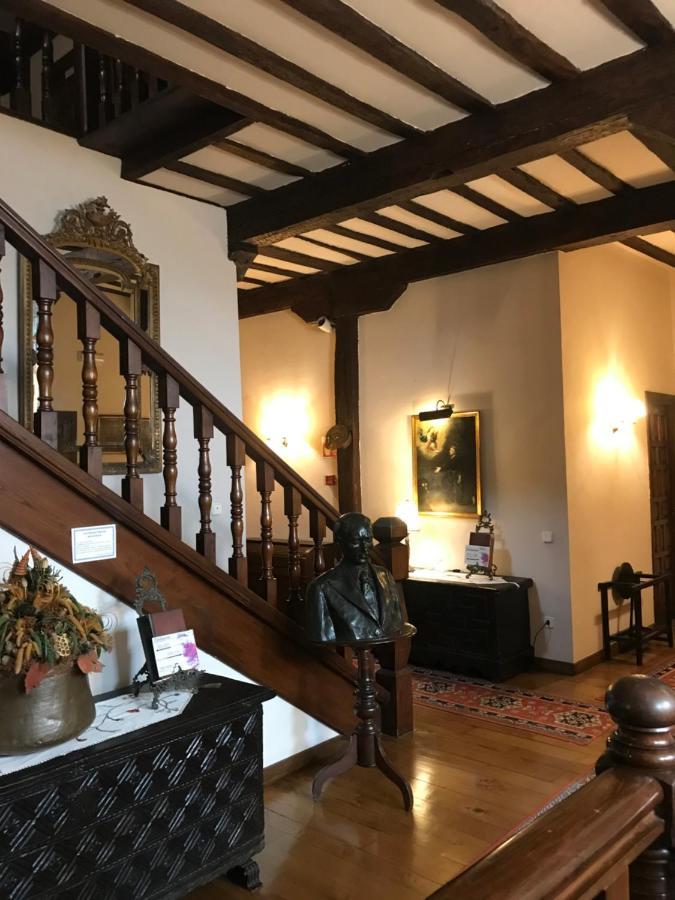 Hotel Altamira Santillana del Mar Luaran gambar
